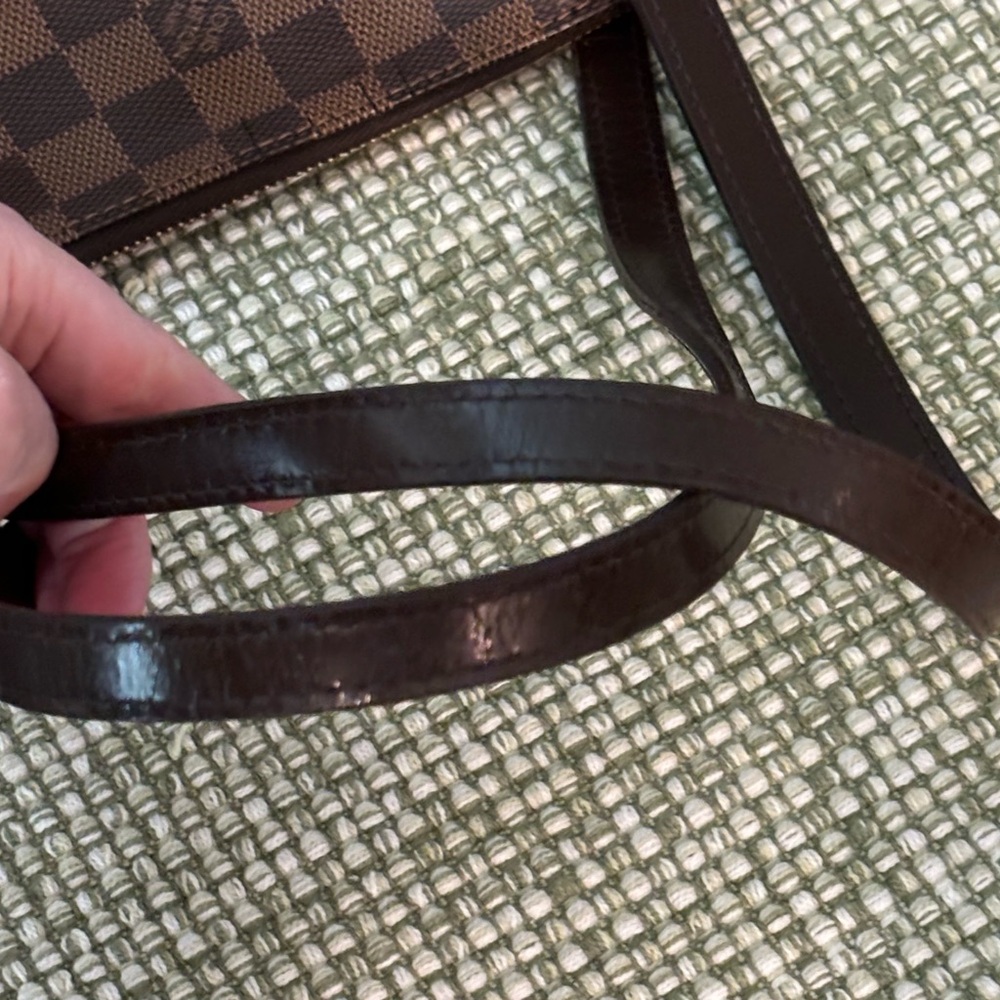 LOUIS VUITTON 🤎 TOTALLY DAMIER EBENE MM TOTE - Picture 10 of 17